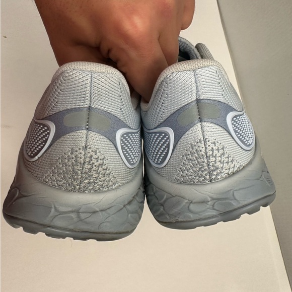 New Balance Women's Fresh Foam X 1080 v12 Light Blue Sneakers W1080A12 Size 10 B - Picture 5 of 13